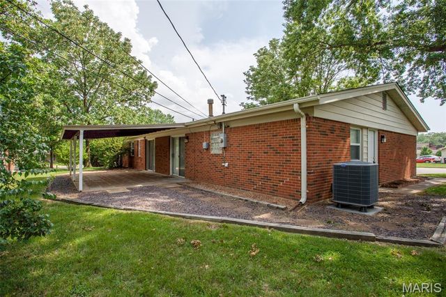 5127 Towne South Road, Unincorporated, MO 63128