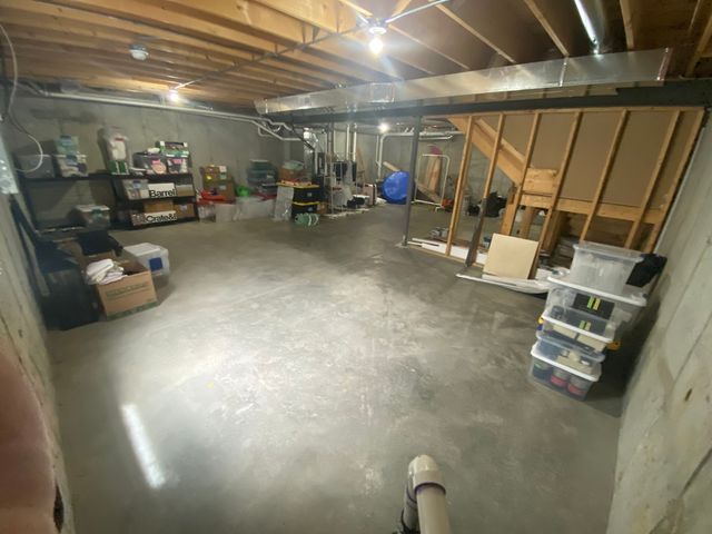 7009 W Crandall Avenue, Worth, IL 60482