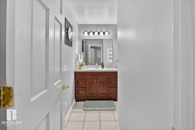 3596 E Jane Drive, Midland, MI 48642