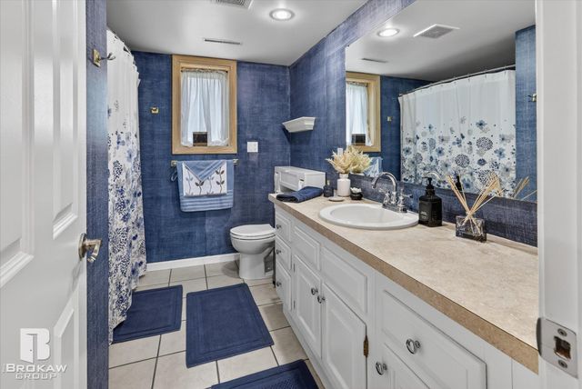 3596 E Jane Drive, Midland, MI 48642