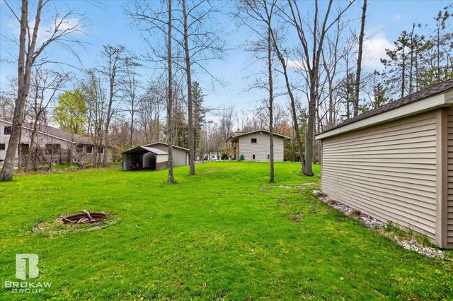 3596 E Jane Drive, Midland, MI 48642