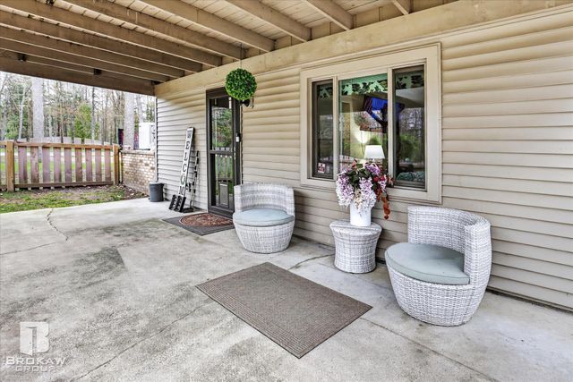 3596 E Jane Drive, Midland, MI 48642