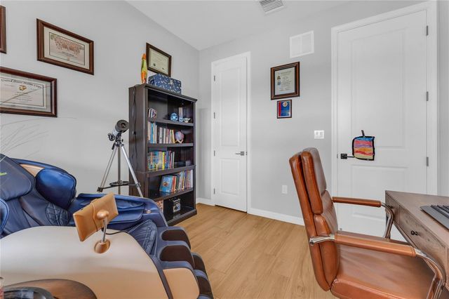 2854 Primrose Place, Oakland Park, FL 33309