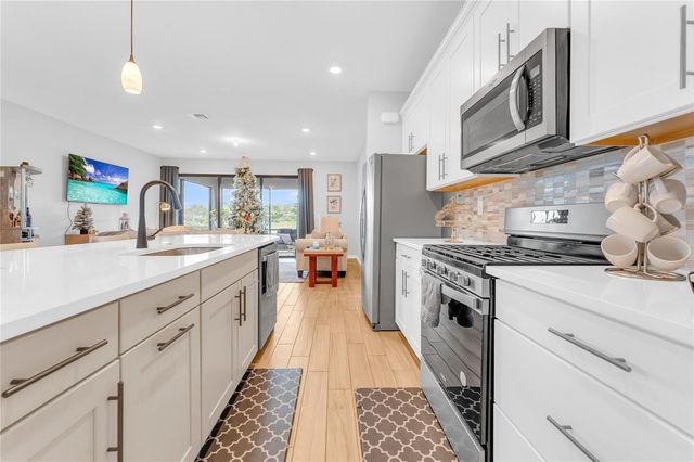 2854 Primrose Place, Oakland Park, FL 33309