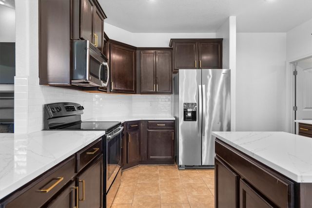 4033 Lazy River Ranch Road, Fort Worth, TX 76262