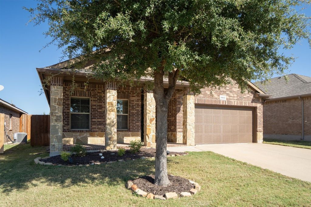 4033 Lazy River Ranch Road, Fort Worth, TX 76262 — photo 3