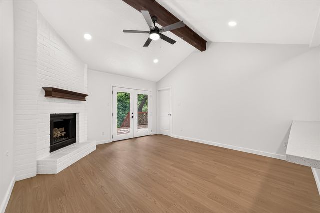 61 W Wavy Oak Circle, Spring, TX 77381