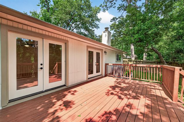61 W Wavy Oak Circle, Spring, TX 77381