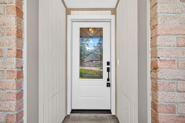 61 W Wavy Oak Circle, Spring, TX 77381