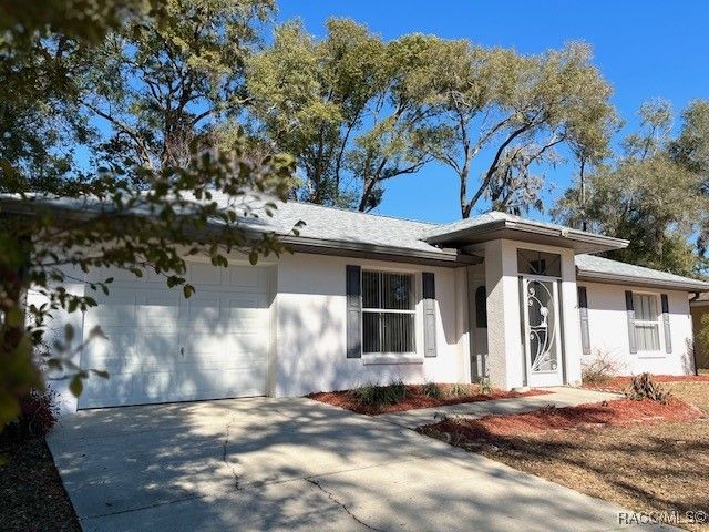 6141 E Glencoe Street, Inverness, FL 34452