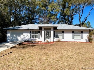 6141 E Glencoe Street, Inverness, FL 34452