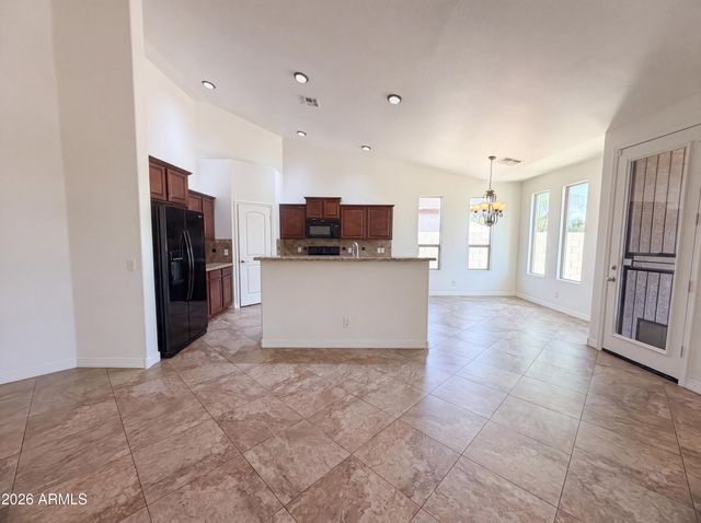 11309 E SABLE Avenue, Mesa, AZ 85212