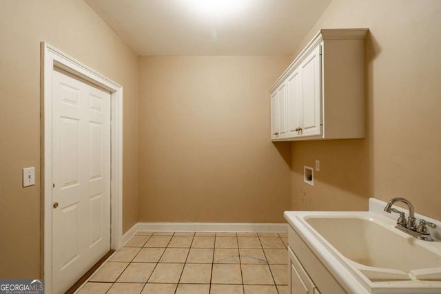 329 Harris Hills Drive, Athens, GA 30607