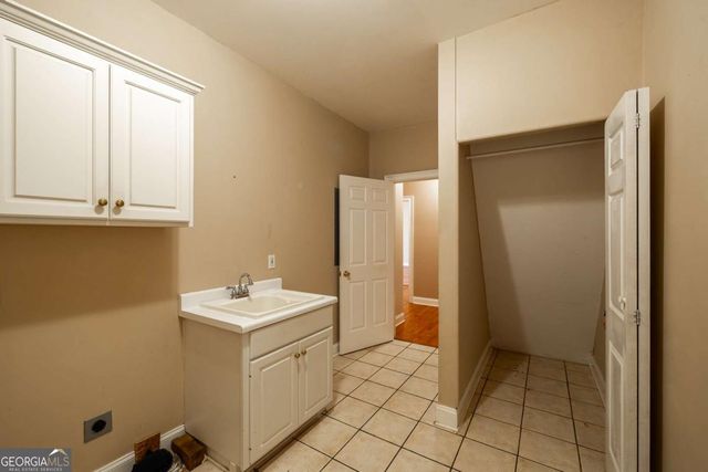 329 Harris Hills Drive, Athens, GA 30607
