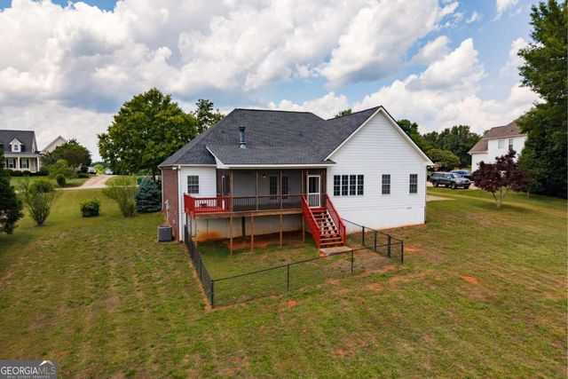 329 Harris Hills Drive, Athens, GA 30607
