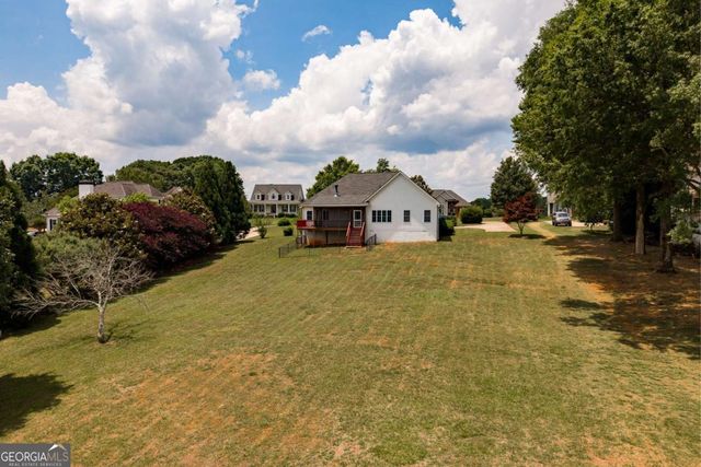329 Harris Hills Drive, Athens, GA 30607