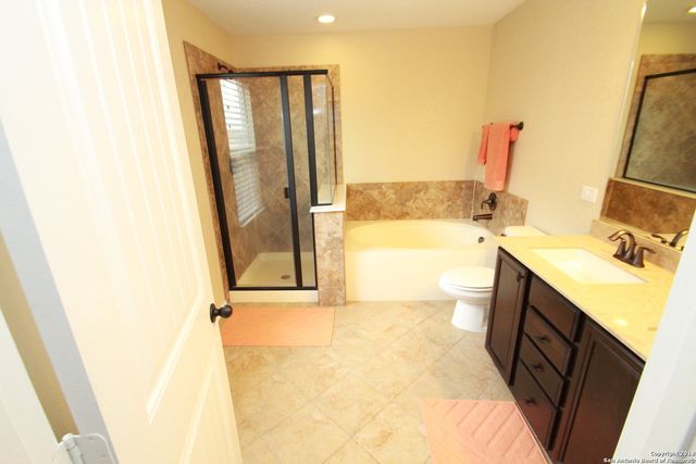 10340 GOLD RUSH CRK, San Antonio, TX 78245