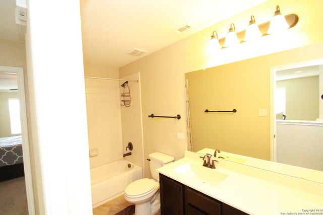 10340 GOLD RUSH CRK, San Antonio, TX 78245