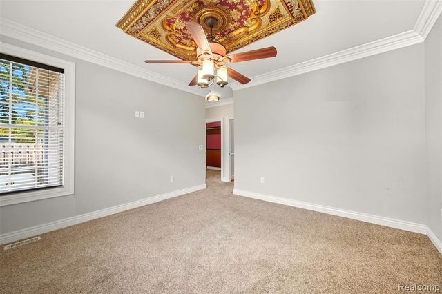 33528 Rhonswood Street, Farmington Hills, MI 48335