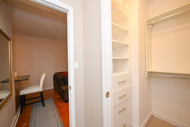 67-40 Yellowstone Boulevard 4M, Forest Hills, NY 11375