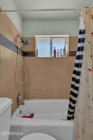 10708 Gemstone Street, El Paso, TX 79924