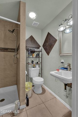 10708 Gemstone Street, El Paso, TX 79924