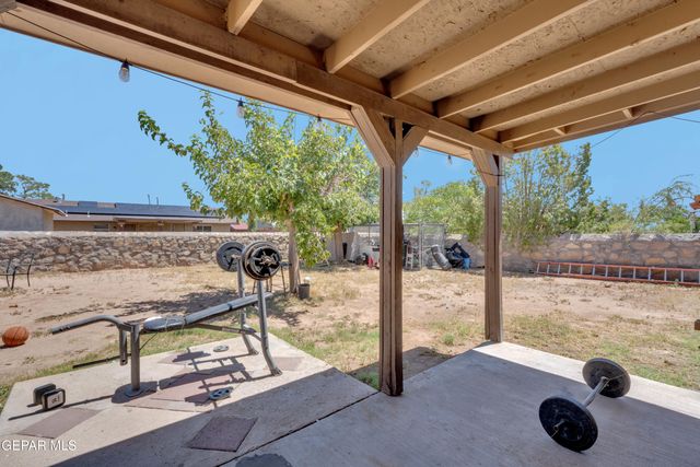 10708 Gemstone Street, El Paso, TX 79924