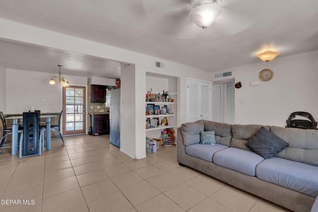10708 Gemstone Street, El Paso, TX 79924
