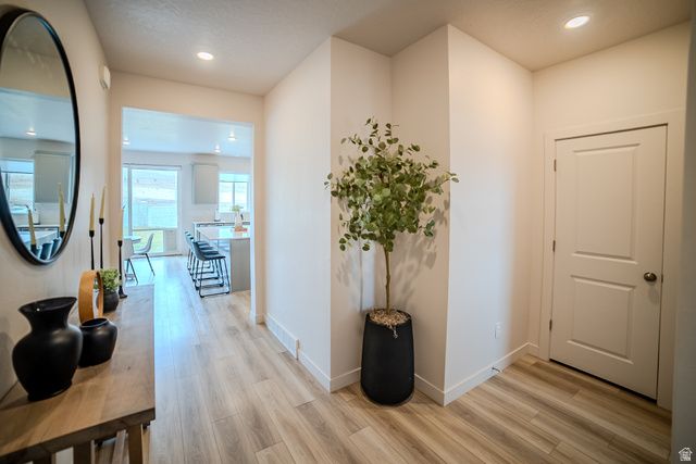 2517 N VELVET MOON DR, Saratoga Springs, UT 84045