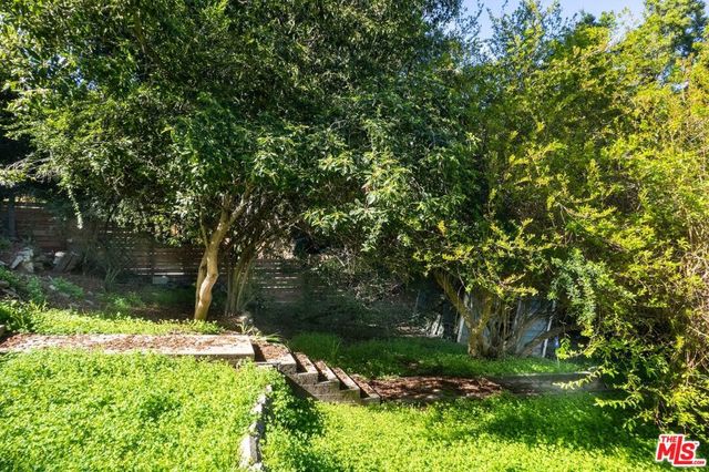 3468 Oak Glen Drive, Los Angeles, CA 90068