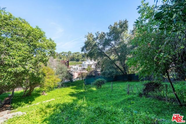 3468 Oak Glen Drive, Los Angeles, CA 90068
