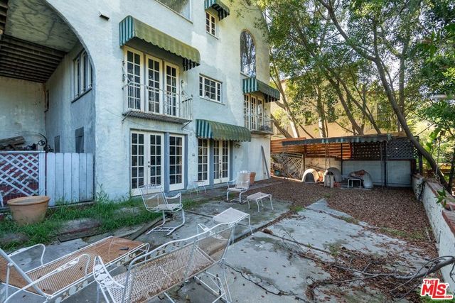 3468 Oak Glen Drive, Los Angeles, CA 90068