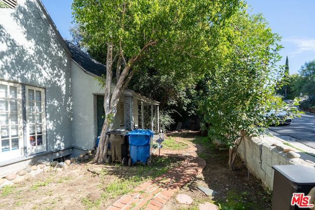 3468 Oak Glen Drive, Los Angeles, CA 90068