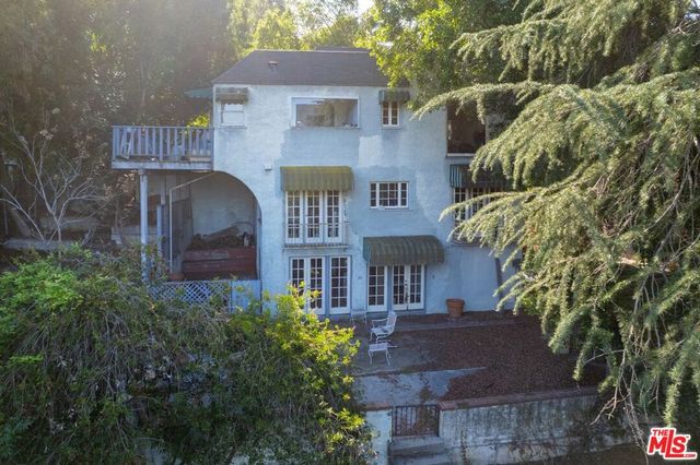 3468 Oak Glen Drive, Los Angeles, CA 90068