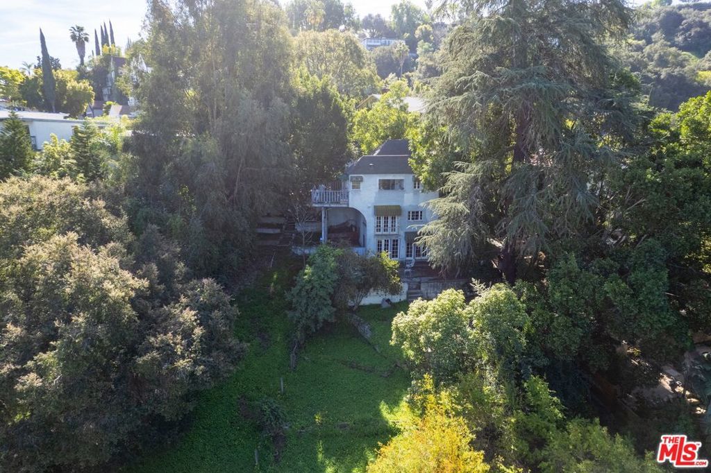 3468 Oak Glen Drive, Los Angeles, CA 90068