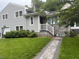 131 Netherwood Ave, Plainfield City, NJ 07062