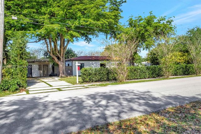 2198 NE 183rd Street, North Miami Beach, FL 33179