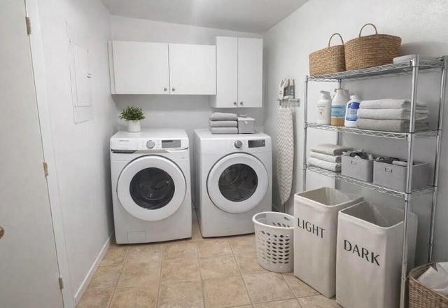 823 Lynwood Drive, Lake Worth Beach, FL 33461