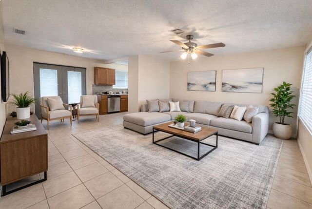 823 Lynwood Drive, Lake Worth Beach, FL 33461