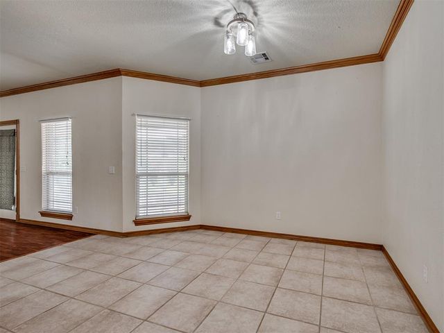20200 SE 43rd Street, Harrah, OK 73045