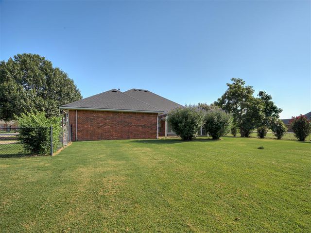 20200 SE 43rd Street, Harrah, OK 73045