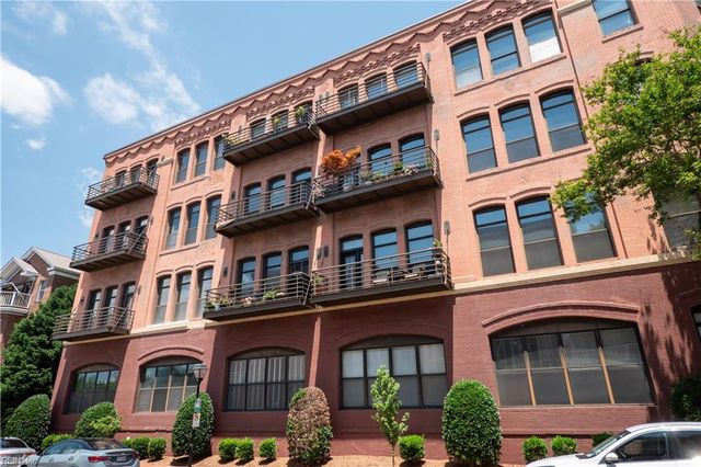 230 W Tazewell St Apt 103, Norfolk, VA 23510
