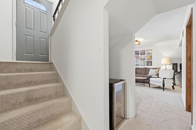 3048 Camelot Circle, Woodbury, MN 55125