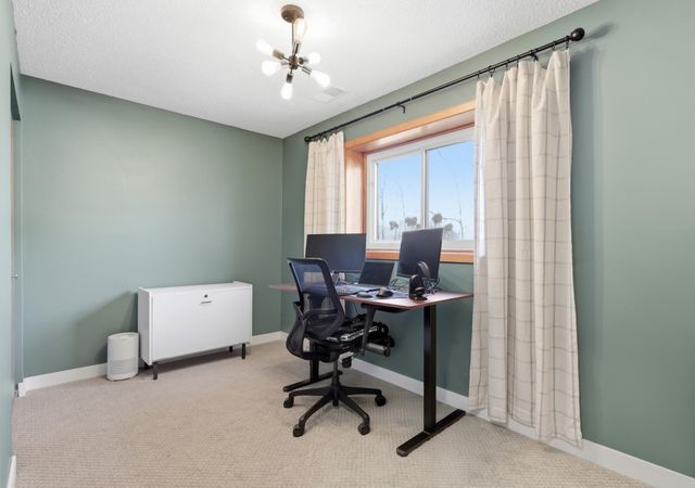 3048 Camelot Circle, Woodbury, MN 55125