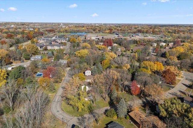 3048 Camelot Circle, Woodbury, MN 55125