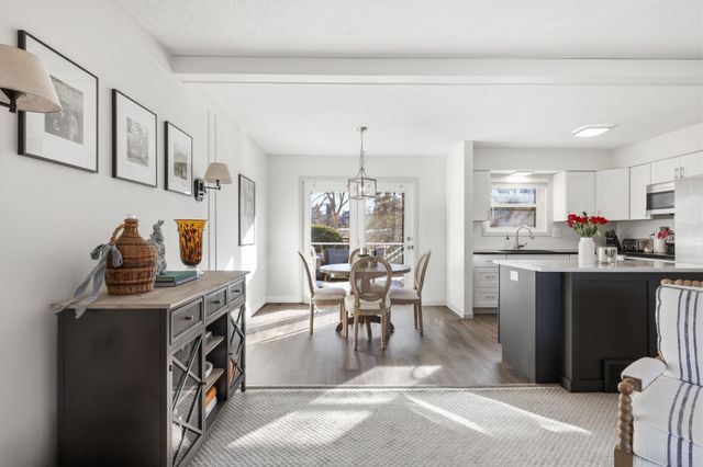 3048 Camelot Circle, Woodbury, MN 55125