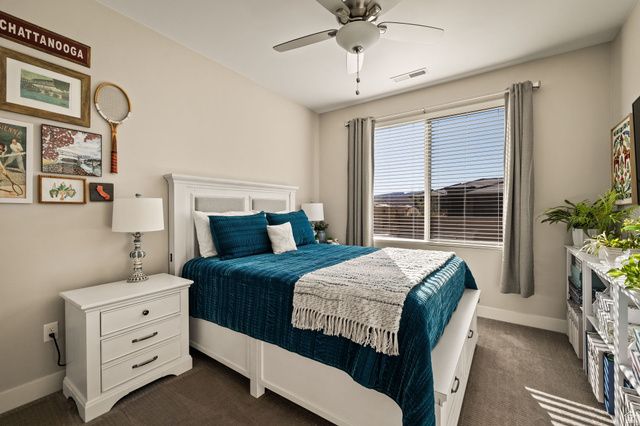 458 W SAGUARO WAY, Ivins, UT 84738