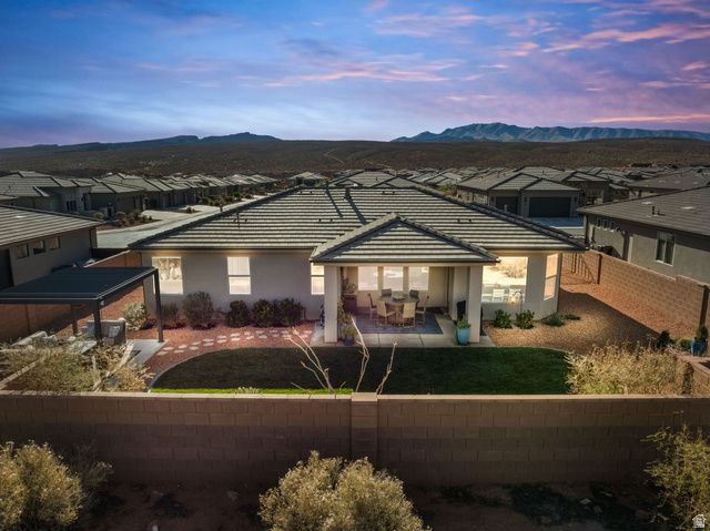 458 W SAGUARO WAY, Ivins, UT 84738