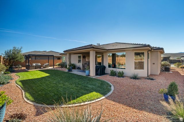 458 W SAGUARO WAY, Ivins, UT 84738