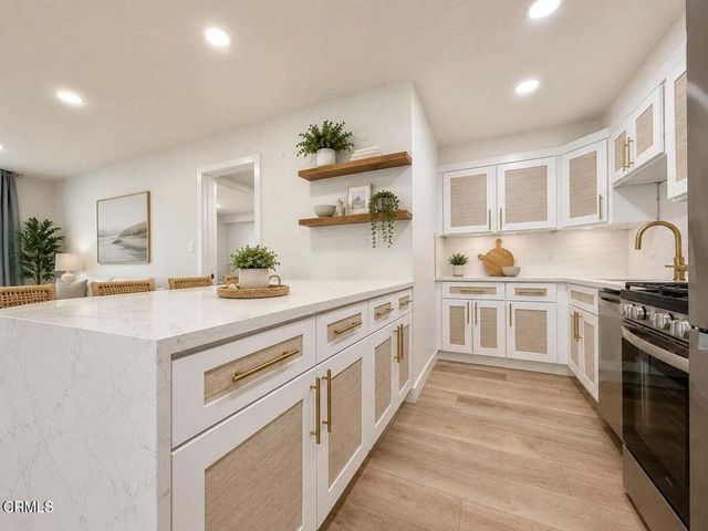 660 Sunfish Way, Port Hueneme, CA 93041